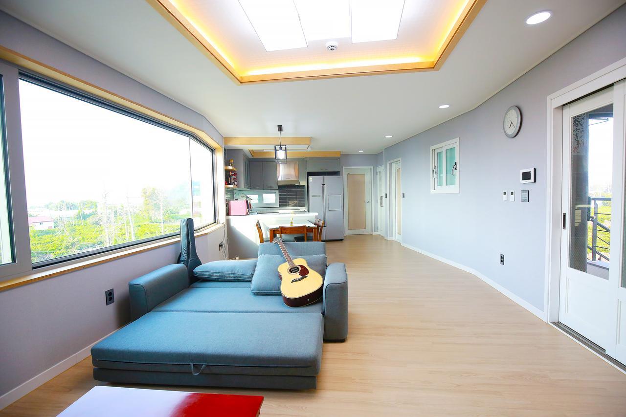 Seong Ge Dol Pension Seogwipo Exterior foto